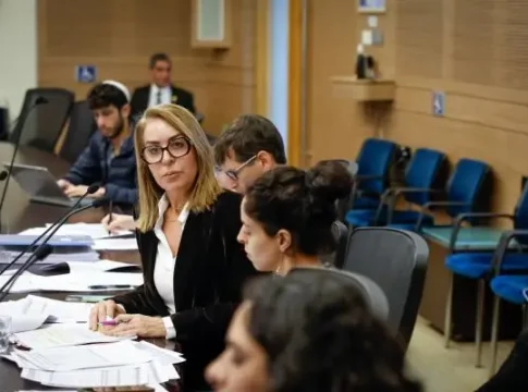 Кнессет урезал бюджет на выборы: 740 миллионов шекелей слишком много