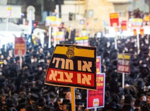 Генпрокуратура требует призыва харедим, армия жалуется на нехватку бойцов