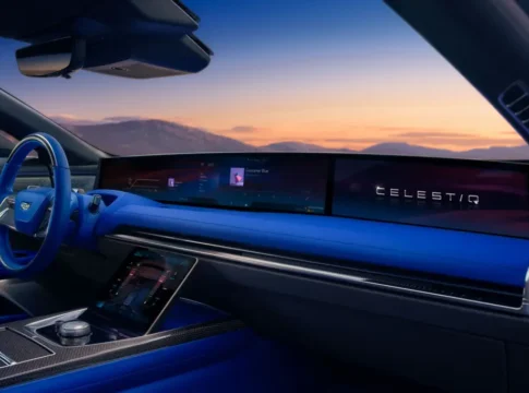 Дизайнер iPhone: Сенсорные экраны в авто – ошибка