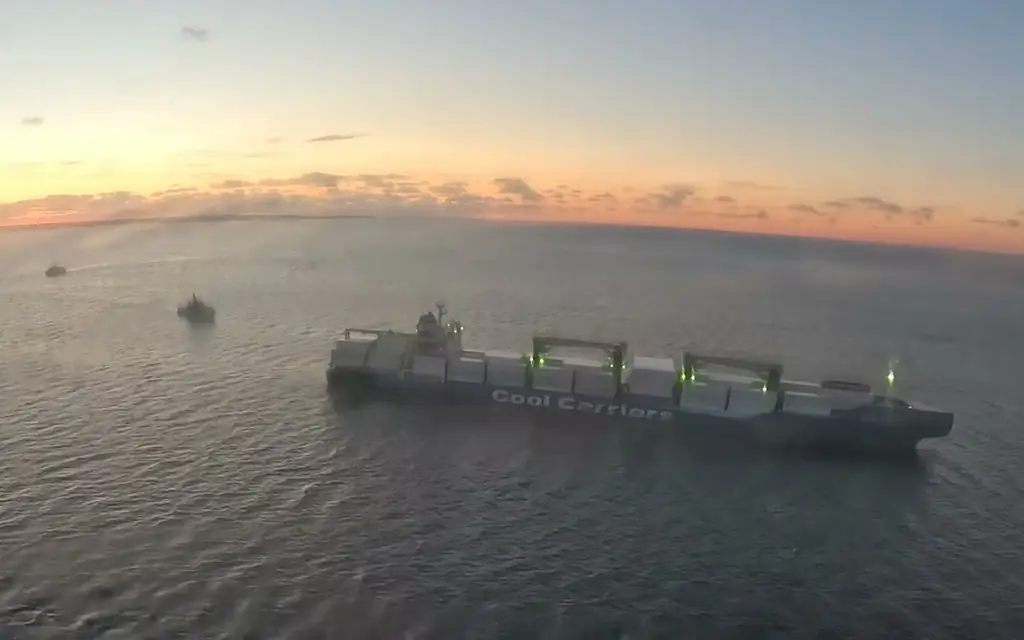 Эстония задержала судно с грузом из Эквадора, шедшее в Россию