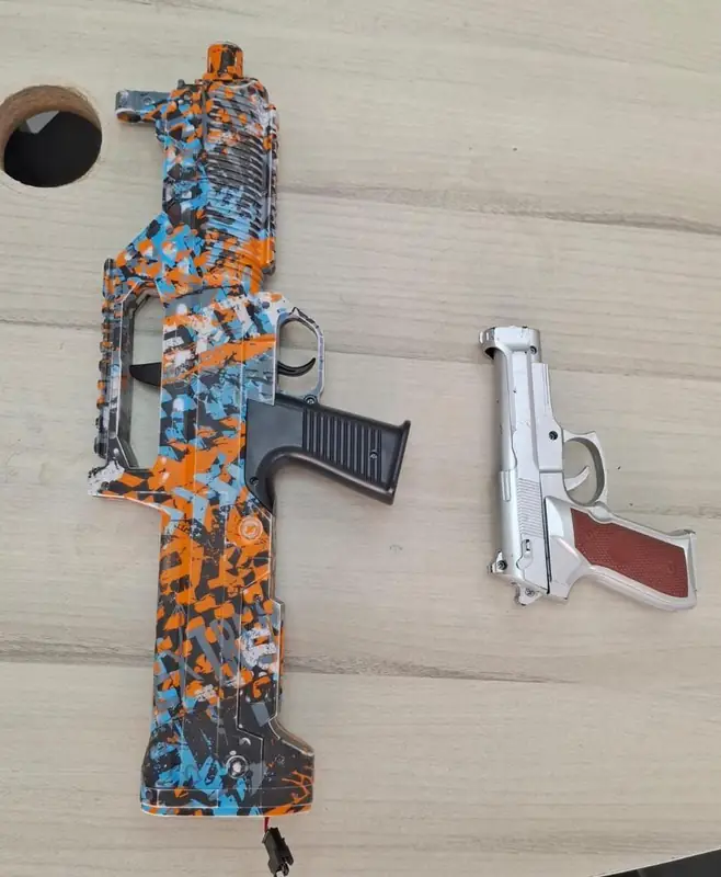 Паника в Герцлии: подростки размахивали игрушечным пистолетом