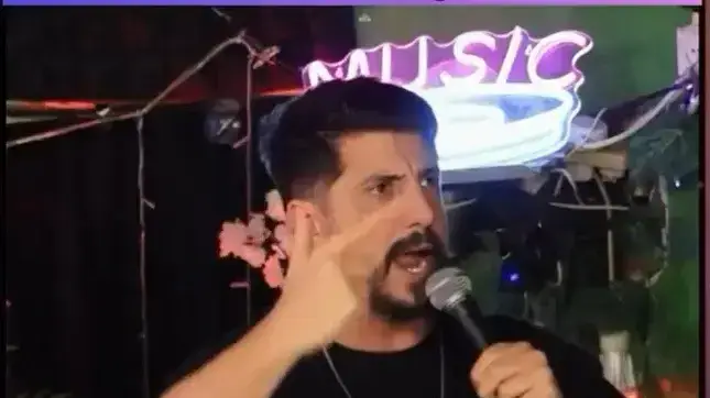 Комик Матан Перец сорвался на зрителей в Ришон ле-Ционе