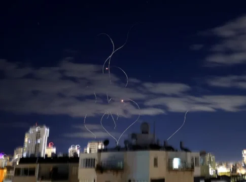 Иран обстрелял Израиль и соседей после назначения нового лидера