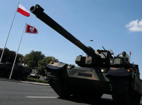 Европа строит новую оборону. Испания остается в стороне.