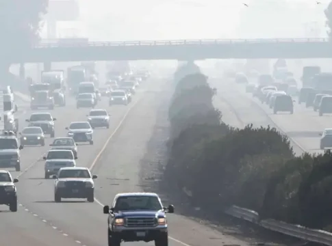 США против Калифорнии: битва за электромобили