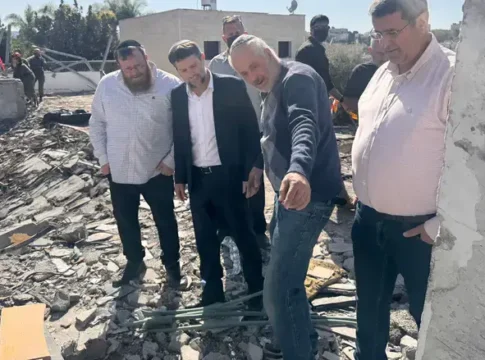 Смотрич пообещал отстроить синагогу в בית-Шемеше