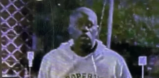 В стрельбе в баре Остина замечен подозреваемый в футболке «Property of Allah»