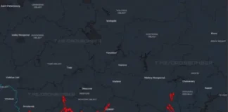 Украина запустила массированную атаку дронами по России