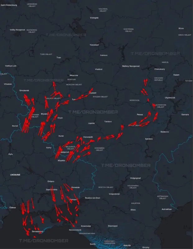Украина запустила массированную атаку дронами по России