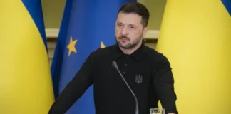 Зеленский ответил на слова Вэнса о «торге за клочки земли» Зеленский ответил на слова Вэнса о «торге за клочки земли»