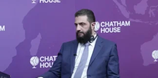 Берлин и Дамаск: 80% сирийских беженцев в Германии вернутся на родину «У них сейчас новая жизнь, и трудно начинать всё с нуля, — сказал аш-Шараа, уточнив, что при наличии инвестиций и запуске предприятий он гарантирует возвращение подавляющего большинства беженцев.