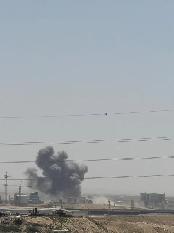 Иранская ракета попала в промышленную зону Неот-Ховав