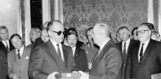 Годовщина признания СССР в Катынской резне