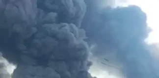 В Туапсе выпал «черный дождь» после атаки БПЛА на нефтеперерабатывающий завод (видео)