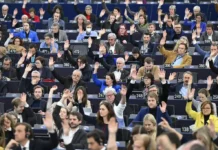 Европарламент призвал внедрить стандарт «только да значит да» при определении изнасилования