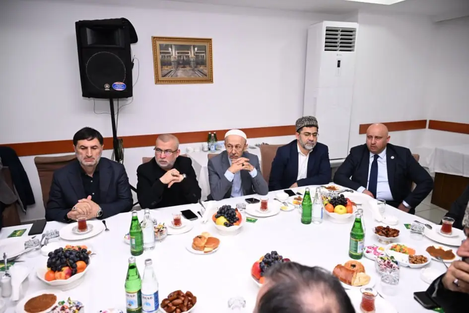 В Азербайджане прошли памятные мероприятия в честь аятоллы Али Хаменеи