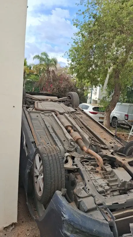 Поступают сообщения о материальном ущербе в центральном регионе Израиля