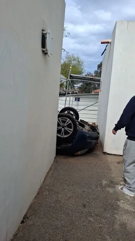 Поступают сообщения о материальном ущербе в центральном регионе Израиля