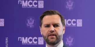 Джей Ди Вэнс: администрация Трампа стремится к завершению конфликта с Ираном Джей Ди Вэнс: администрация Трампа стремится к завершению конфликта с Ираном