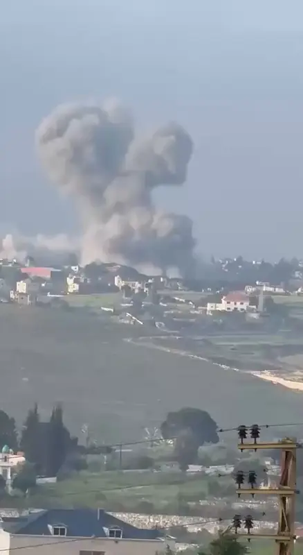 Ливанские СМИ: Израиль нанес три удара по деревне Аш-Шаркия на юге Ливана