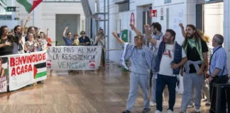 Израиль требует объяснений от Испании после насилия против активистов «Флотилии свободы» Израиль требует объяснений от Испании после насилия против активистов «Флотилии свободы»