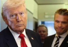 Трамп уведомил Конгресс о прекращении боевых действий с Ираном Президент США Дональд Трамп и министр обороны США Пит Хегсет на брифинге в Овальном кабинете