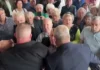 В Белостоке протестующие пытались штурмовать региональный парламент из-за миграционного пакта ЕС (видео)