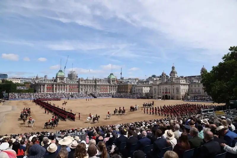 В Лондоне прошел ежегодный парад Trooping the Colour в честь британского монарха